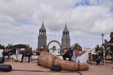 Viva Canarias graba su primer programa en Telde (Foto Francisco Javier Santana)